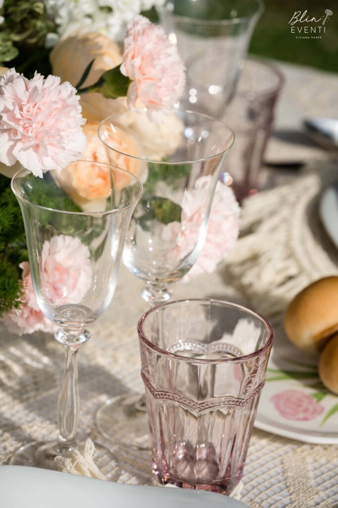 bicchiere rosa mise en place