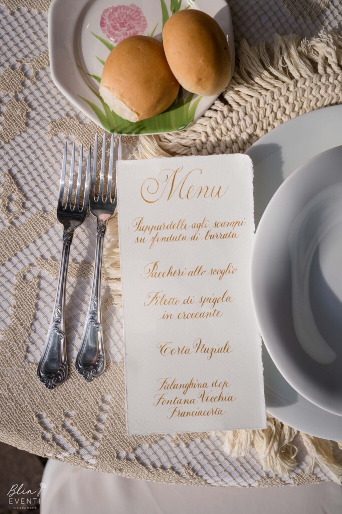 menu calligrafato oro