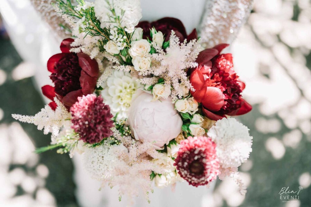 bouquet peonia marsala