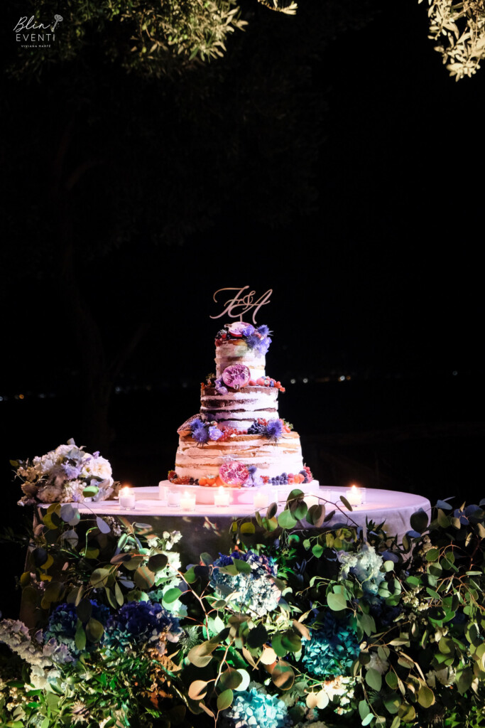 torta nuda frutti di bosco